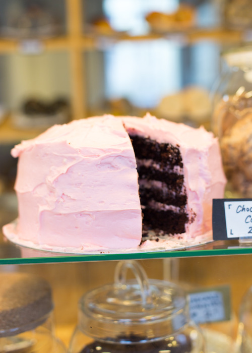 lapetitechefstyle: The most photogenic chocolate layer cake ever! Get a slice at Fine Bagels in Berl