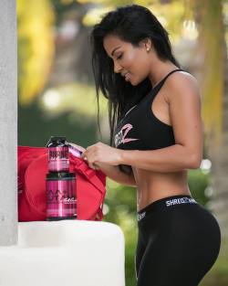 Workout ready with @Shredz  Alpha Female