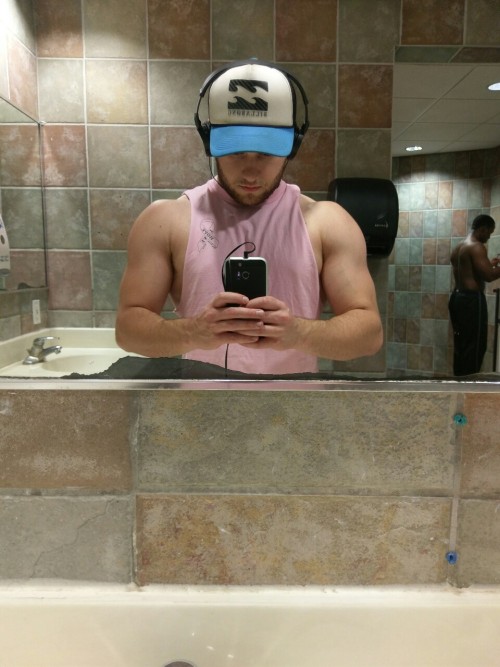 stayshreddedmyfriends:  oatsnjen:  stayshreddedmyfriends:  stayshreddedmyfriends:  aubernutter:  stayshreddedmyfriends:  stayshreddedmyfriends:  Shouldas  @aubernutter liked my pictur,e so I can die happy now  Now I will reblog it. Hello !!!!  Annnnnnd