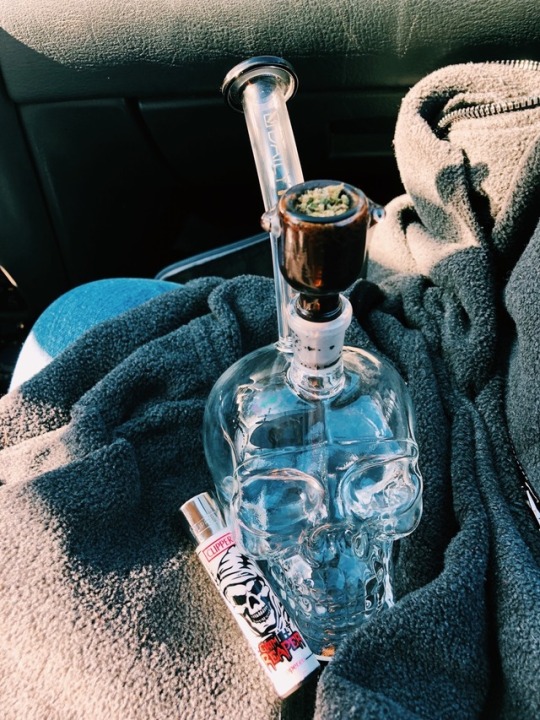 hightinybean:  just christened this spooky bad boy and holy fuck she rips
