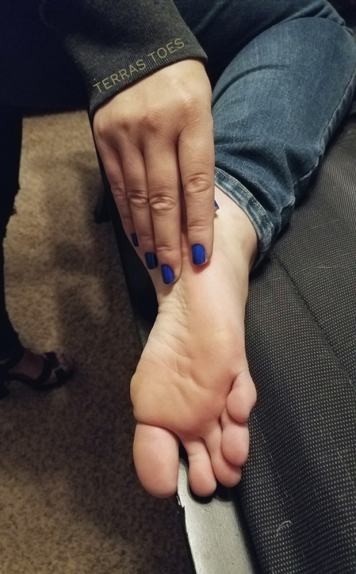 terras-toes: After she slowly slipped her porn pictures