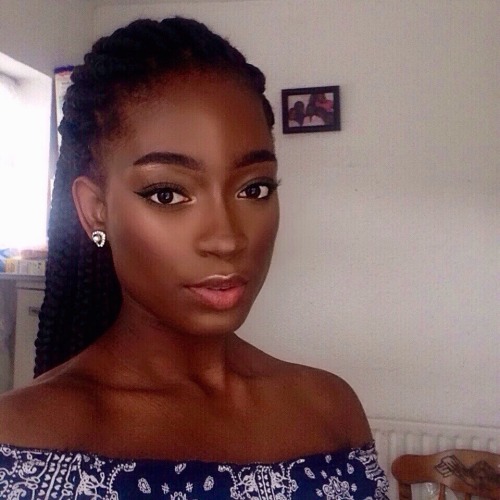 fuckyeahblackbeauties:www.instagram.com/nehdee