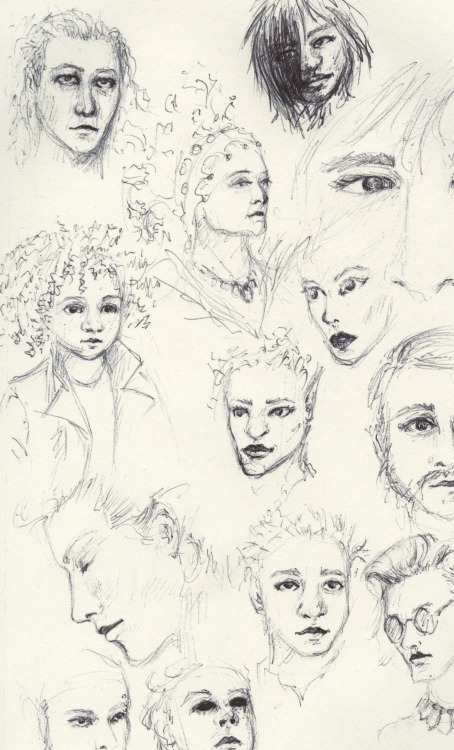 This is the last of the drawing spam for today. My sketchbooks are about 80% tiny faces, and the res