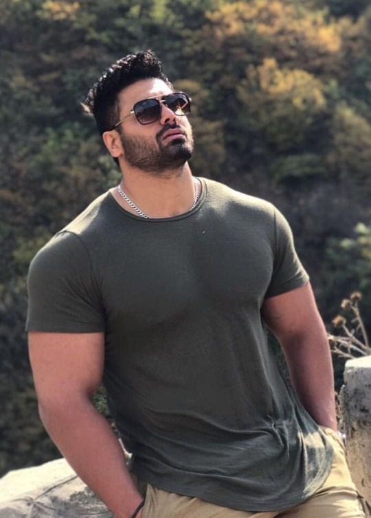 musclecorps:  More of him!!! 