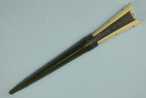 we-are-rogue:    Ottoman dagger, Crete, 19th century   This fine knife measures just under 27.5cms long in its sheath and 25cms  long out.  Its blade length is 15.5cms including the bolster.The  grip slabs are Elephant ivory pinned in 6 places to each