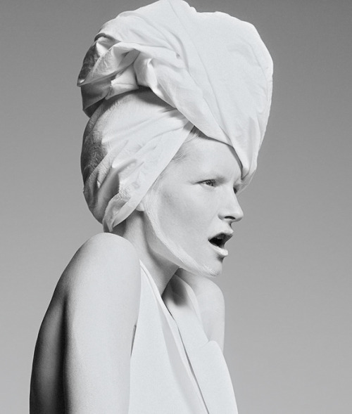 opaqueglitter:  The Artist | Kirsten Owen by Moo for Fashion March 2013.
