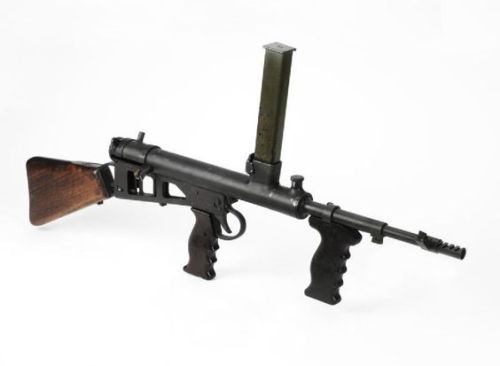 Australian Owen submachine gun, World War II