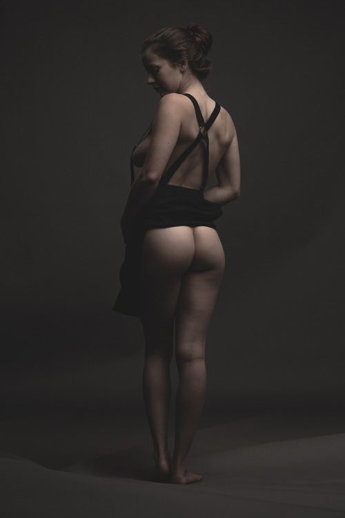 stopgap-photo:  Luna Veraby stop[gap] 