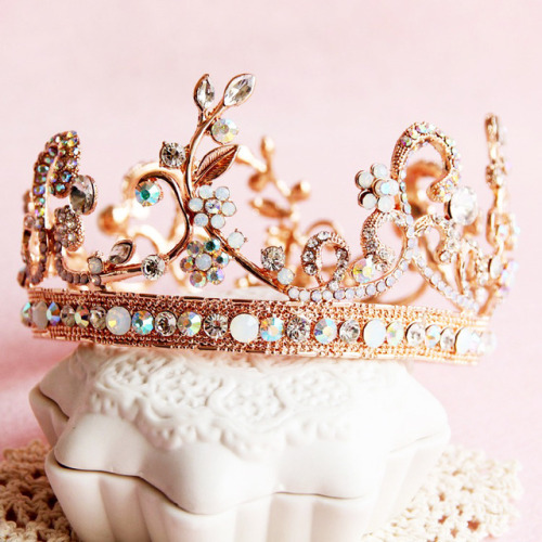 inkxlenses:Rose Gold Crystal Bridal Tiara | © Dower me