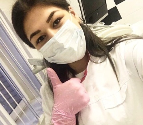 https://gloveslover.tumblr.com/post/157947324508