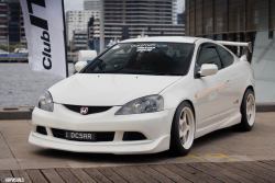 hartbrakeace:  aikoux:  Shak’s DC5R  Ugh…. I say “clean” you say “Teg” 