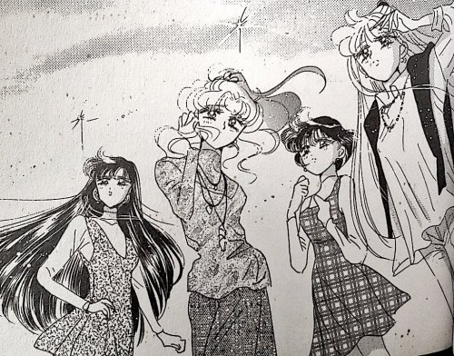 sailormoonsub:It’s the end of this arc, which means EVERYONE GETS TO DRESS UP REALLY CUTE TO C