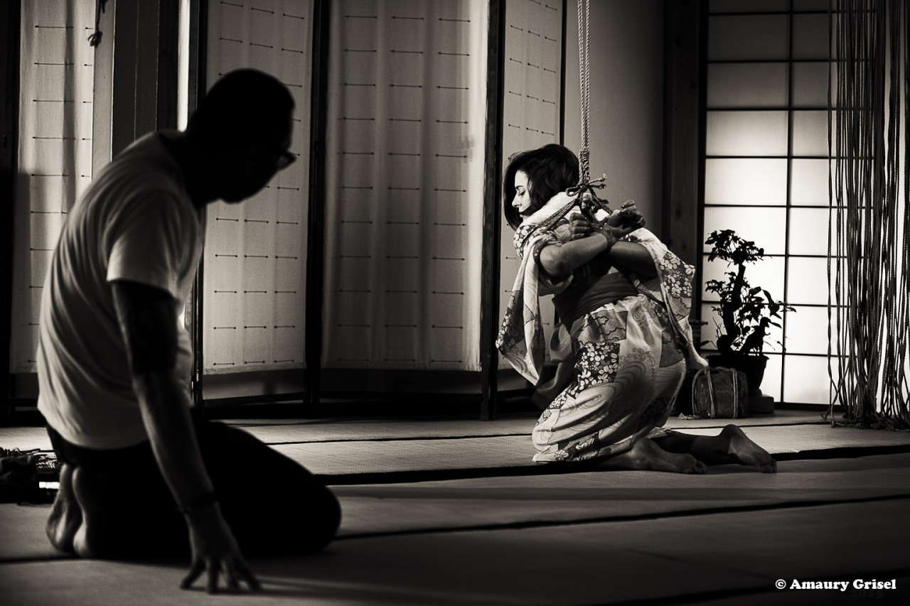 amaury-grisel-shibari:  Satsuei Kai avec Akira Naka et Gorgone MarikaStudio Place