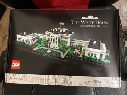 Lego White House.