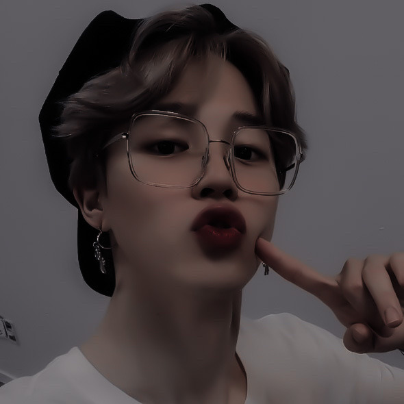 m o n o — Kim Taehyung icons.