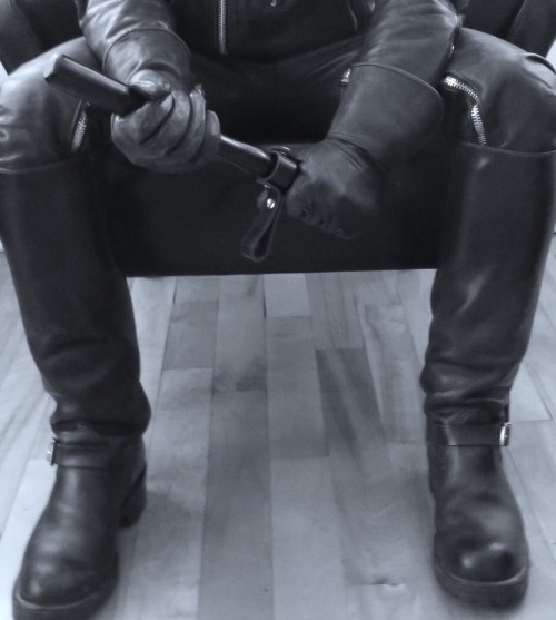 Bondage Master 15,000 followers!