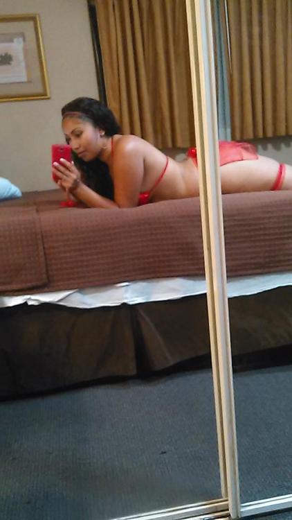sexywomenandteensxxx:  san diego puerto rican she some fun from the looks of it for her body rub   619-551-9628  