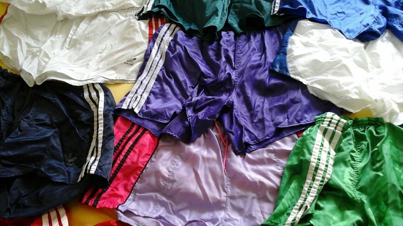 adidaswixman:  feedinglover76: feedinglover76:  Ein kleiner Teil meiner Glanzshorts