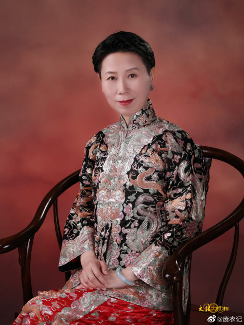 chinese fashion (qipao and qungua) by 赓衣记