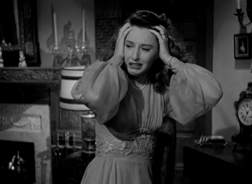 Barbara Stanwyck legitimately came up with like a dozen different facial expressions to convey “lear
