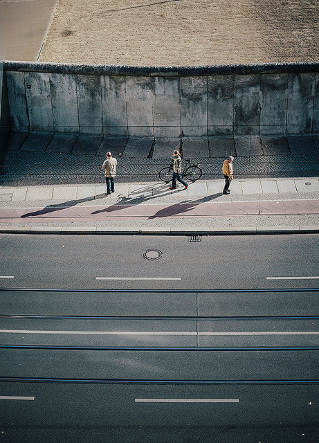 ohmr:  Bernauer Strasse, Berlin. by Beto Ruiz Alonso on Flickr. 