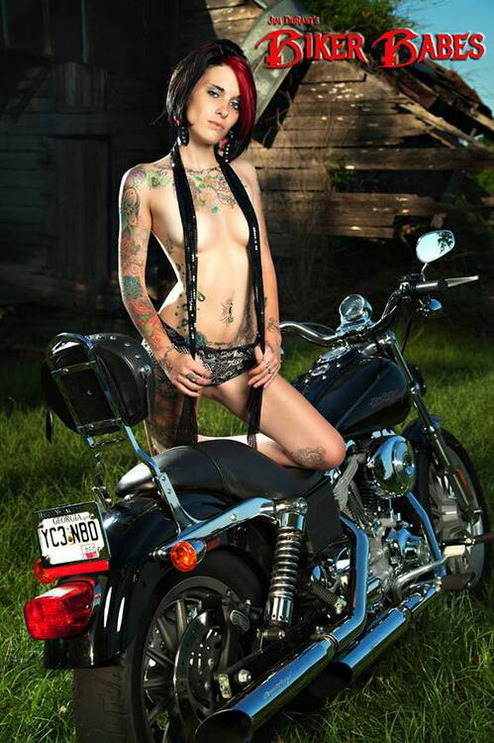 biker-queens:  Biker Queen