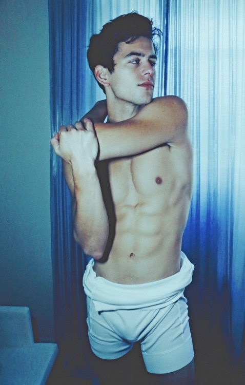 christos:  Ryan Winter by Joseph Lally – Cool America Magazine #5