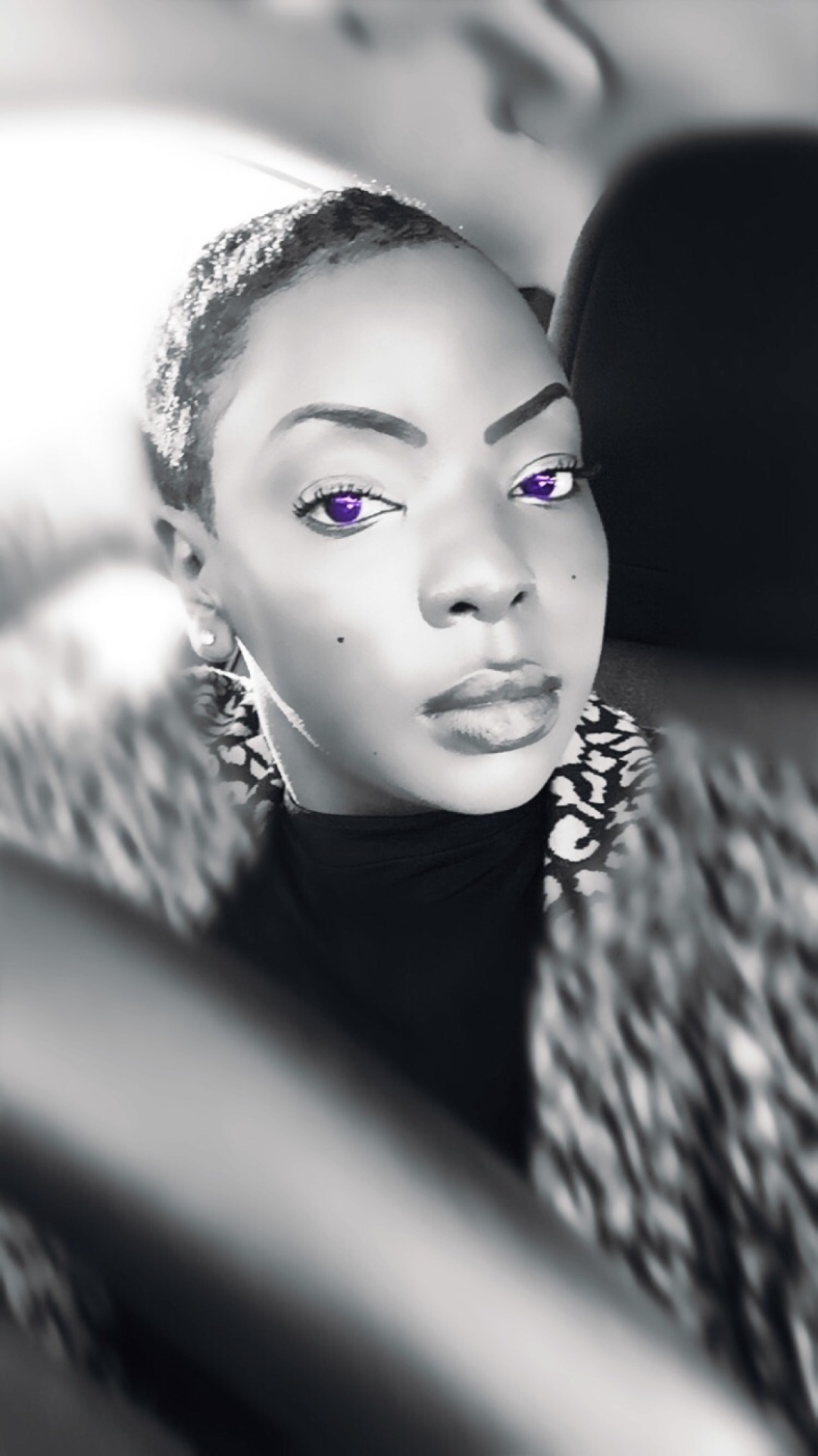 crime-she-typed:  kimreesesdaughter:  I discovered Snapchat filters today 👀 What
