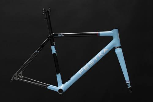 festkabicycles: Festka ONE with ISP and titanium dropouts | #festka | #festkacustompaint | #festkaon