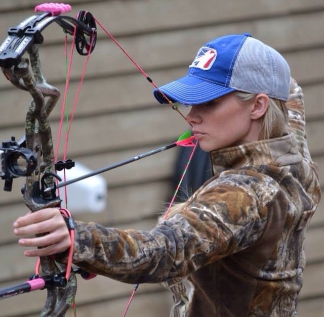 redneckromeostolemyheart:  I want this bow 