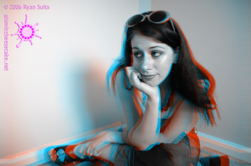 Porn Pics good-fortune // 2006 // anaglyph 3D (red&cyan