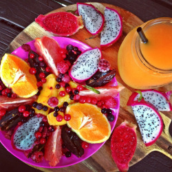 miel-doux:  fitness-barbie:  f0rever—in—paradise:  this literally looks like heaven holy shit   Colourful 