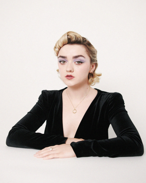 actorsource:MAISIE WILLIAMSby Elena Rendina | Telegraph UK, September 2020.