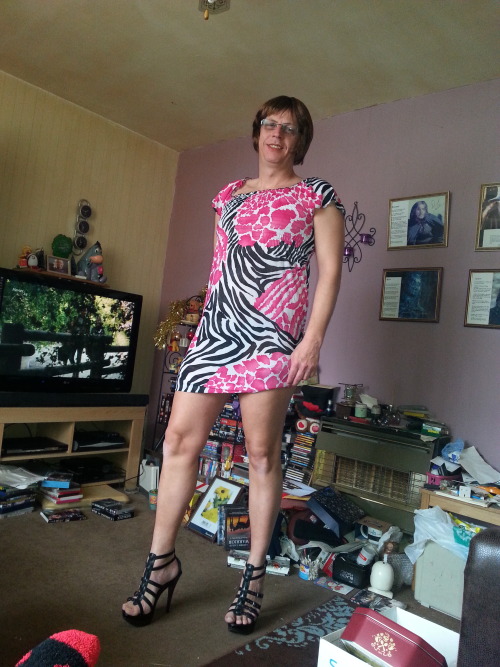 sissygirlytiffany:  my wife made me dress for her and her friend yesterday so they could make fun of me