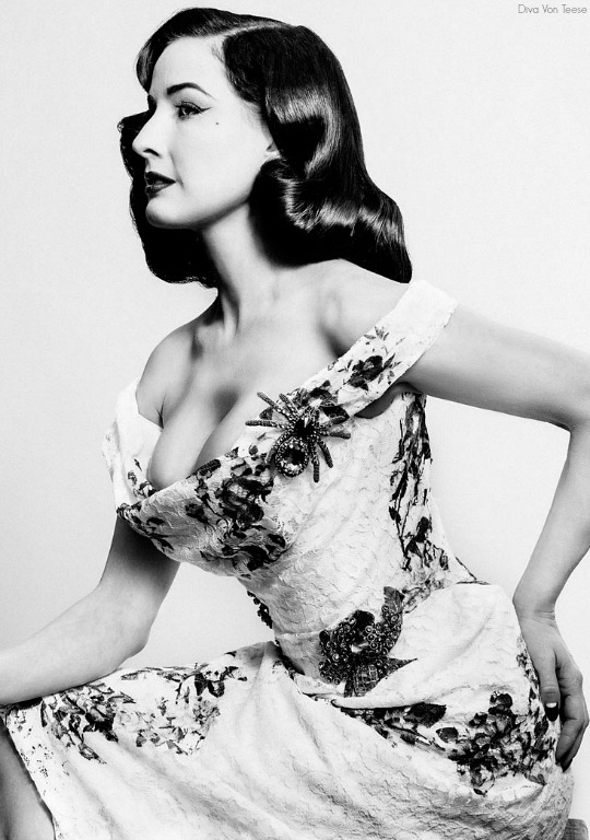 diva-von-teese:  TLA: And then lastly, if you could only choose one piece of  lingerie