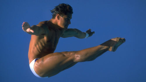 ideatico:Before Tom Daley, Greg Louganis Was the Gay Olympic Diver of Our Dreams [Photos]