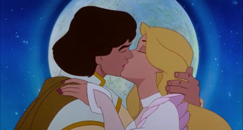 romancemedia: Cartoon Wedding Kisses (1)