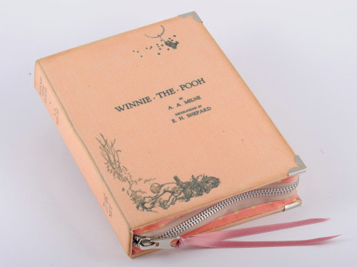 52hearts:  Book Clutches by psBesitos 