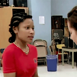 nickiminajweb:  Nicki Minaj x Acting classes at high school 