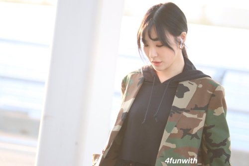 [200118] Tiffany at Incheon International Airport by 4funwith_