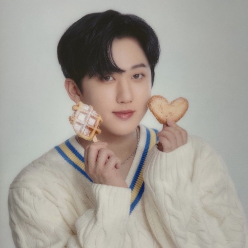 Changlix🤎☕️🍰🥮
