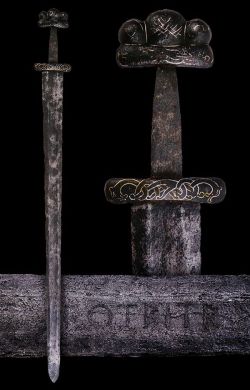 coolartefact:  Viking Sword with gold and