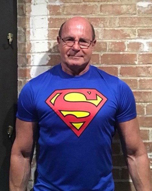 theolderthebetter: My type of Superman #TomFroehlich #Superman #mature_daddies #theolderthebetter #m