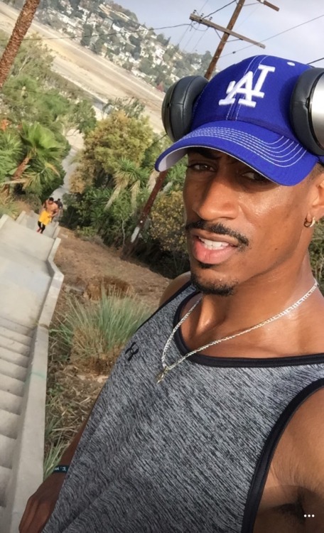 bmoneyuniverse: Alex Wright😍😍🙌🏾🙌🏾😊😊