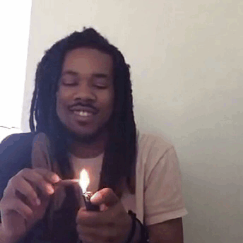 darius-says-high:  The smile weed puts on my face. 