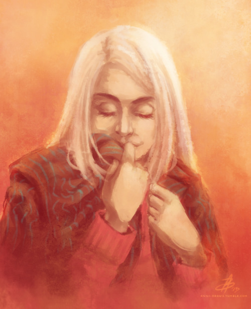 anni-draws: [She liked the scent of honey lingering on it.]