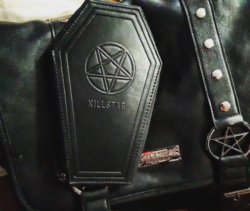 This Killstar wallet is accceeee. &lt;3 And it has a fucking coin pouch. ❤ . . . . . . #killstarco #