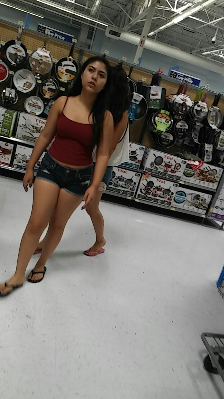 candidmaine:  Love when theres not much to do but walk around and bump into something