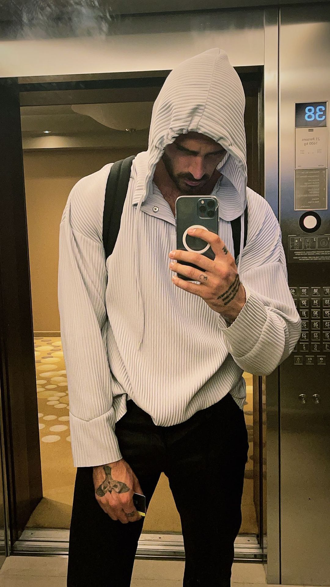 Michele Morrone Instagram Explore Tumblr Posts And Blogs Tumgir