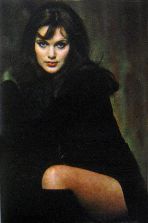 antipahtico:  Madeline Smith 1978 